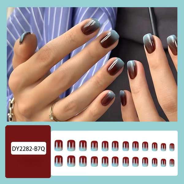 Smudge glossy manicure