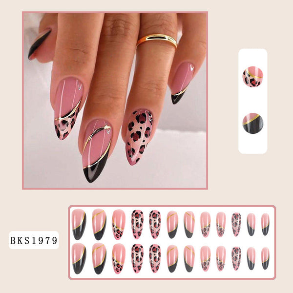 Leopard nail plate