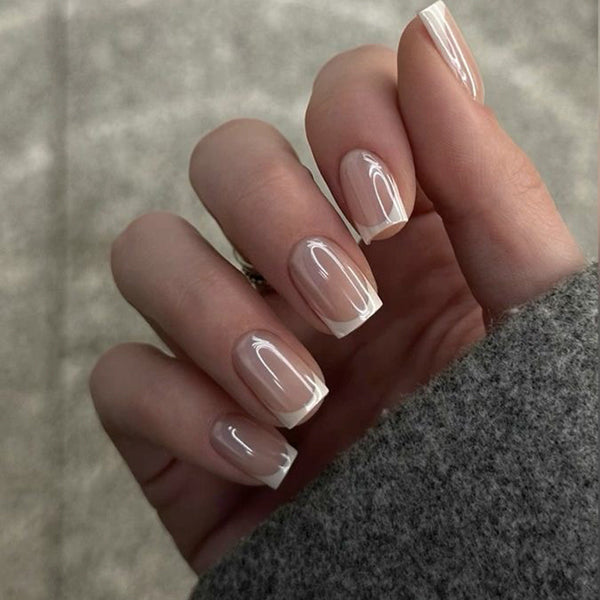 Simple nude